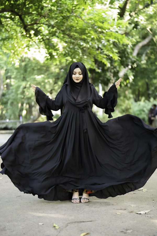 𝐏𝐫𝐨𝐝𝐮𝐜𝐭 𝐧𝐧𝐦𝐞 :Al-Turin Abaya